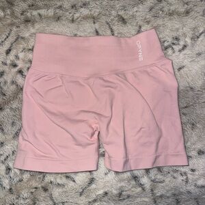 Light pink dfyne impact shorts 4.5”